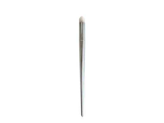 Bold Metal Collection 201 Pointed Crease Brush